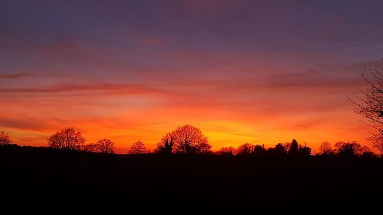 Crépuscule à La Maison Neuve